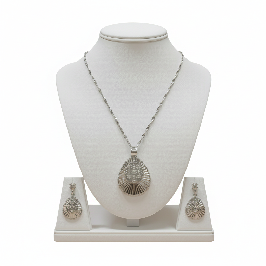 Silver imitation necklace set